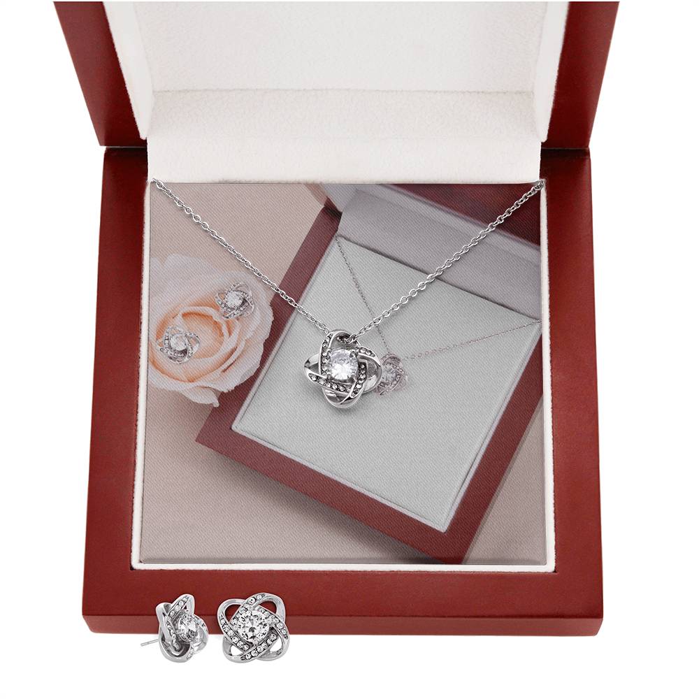 Love Knot Earring & Necklace Set